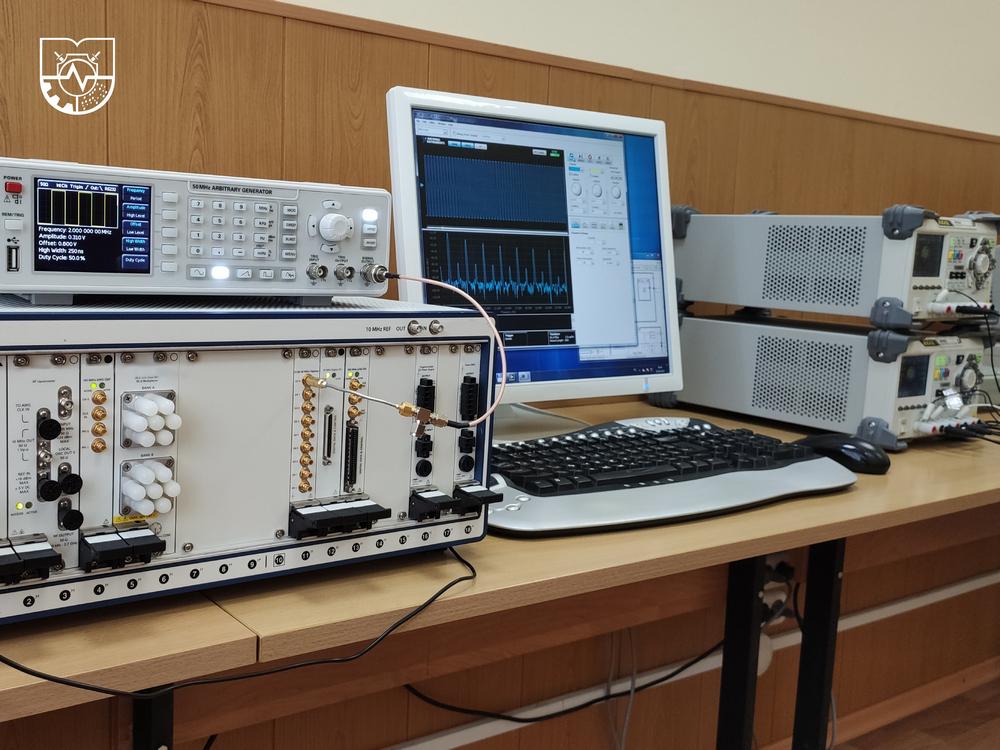 Новая учебно-исследовательская лаборатория от АО «МЗ РИП» на кафедре радиотехники