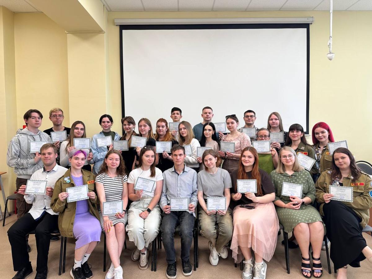 Выпускники "Школы вожатых МИВлГУ" – педагоги нового поколения!