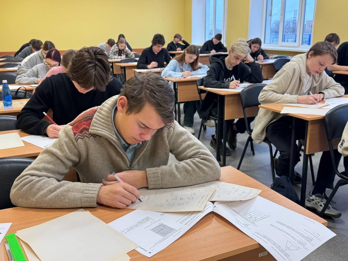 Настоящий ЕГЭ до настоящего ЕГЭ. Только в МИВлГУ.