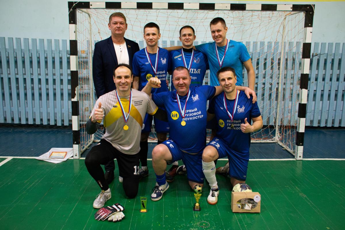 Открытый Новогодний кубок МИ ВлГУ по мини-футболу: итоги!