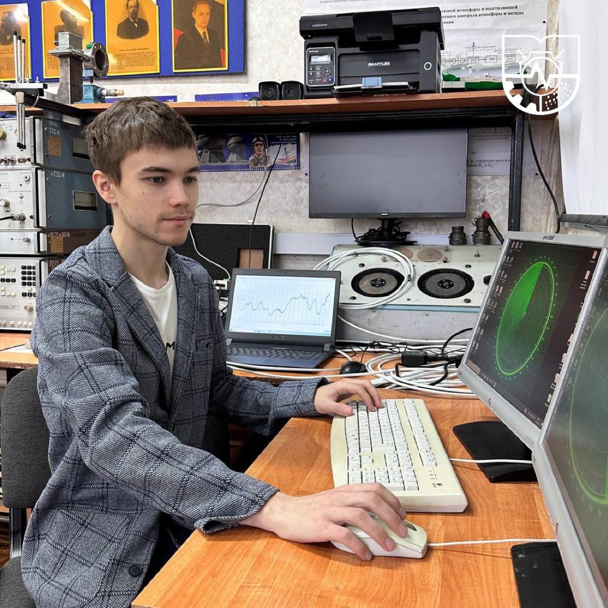 Поздравляем аспиранта Муромского института ВлГУ Максима Матюкова с победой в конкурсе грантов молодым ученым Владимирской области!