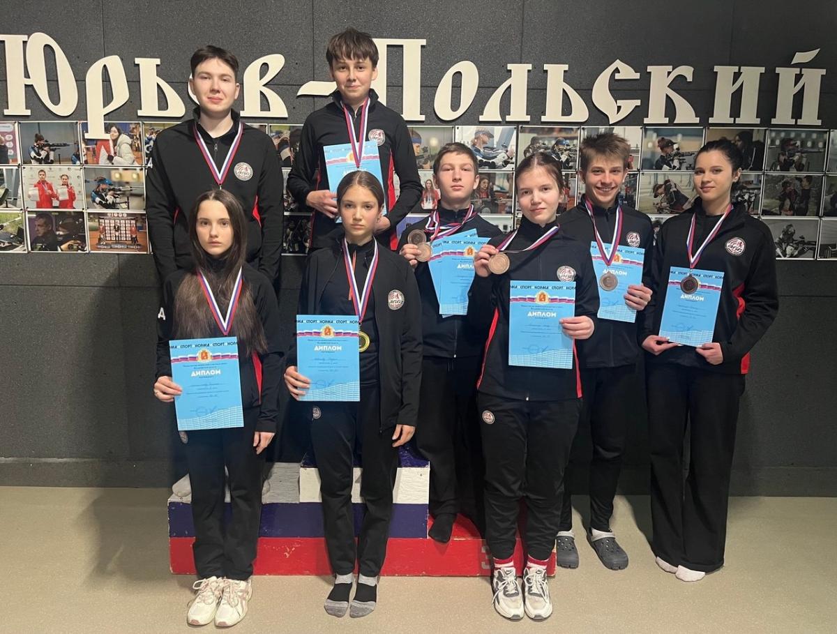 Точность, выдержка и бронза: студент МИВлГУ — в числе лучших стрелков области!