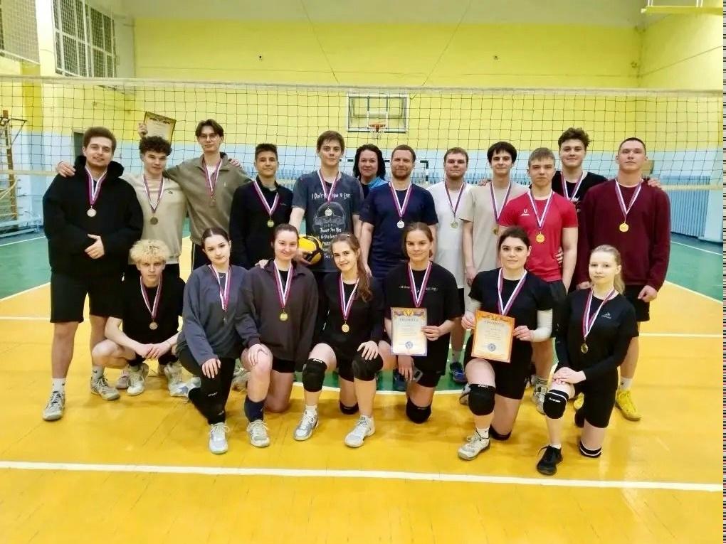 Кубок памяти в спортзале МИ ВлГУ