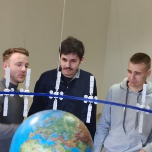 Практические занятия в стратегическом центре связи