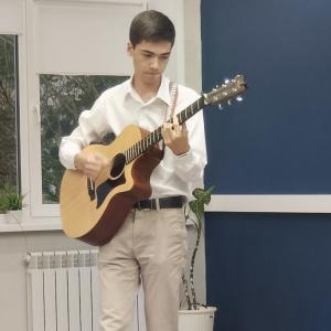 Покоряем новые высоты: студенты Колледжа МИ ВлГУ Максим Ким и Михаил Поскребин выступили в финале регионального этапа Российской национальной премии «Студент года – 2023»
