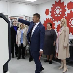 «Школа – Институт – Предприятие Будущего»: директора муромских школ обсудили треки успеха своих выпускников
