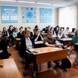 От нейросетей до фотоники: в МИ ВлГУ создают науку завтрашнего дня