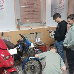 Студенты МИВлГУ в цехах легендарного завода им. В.А. Дегтярёва