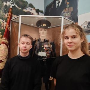 Будущие юристы МИВлГУ на выездном занятии в музее МВД