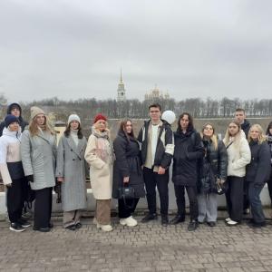 Экономика будущего: карьера в эпоху ИИ от практиков Сбера