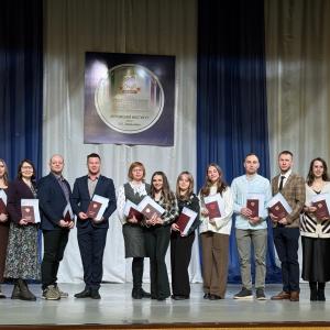 190 историй успеха. В Муромском институте ВлГУ вручили дипломы выпускникам очно-заочной и заочной форм обучения.
