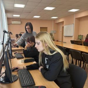 Наши студенты - экономисты штурмуют Всероссийский конкурс