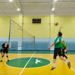 Опыт против молодости, или кто оказался быстрее, выше и сильнее в преддверии 23 февраля?