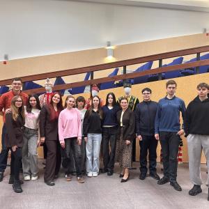 Парад национальных костюмов в Муромском институте ВлГУ: красота традиций и единство народов России