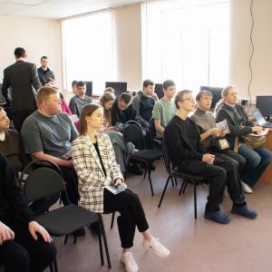 Работа в "Яндекс", стипендия в 30000 рублей, лаборатории и общежитие - День открытых дверей в МИВлГУ показал, каким бывает настоящее образование