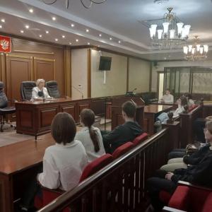 Будущие юристы, студенты МИВлГУ, в Нижегородском областном суде