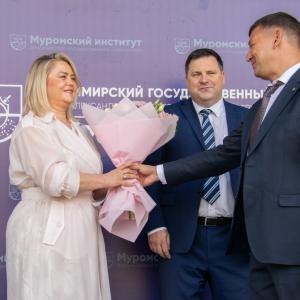 Начало большого пути - МИВлГУ встретил первокурсников